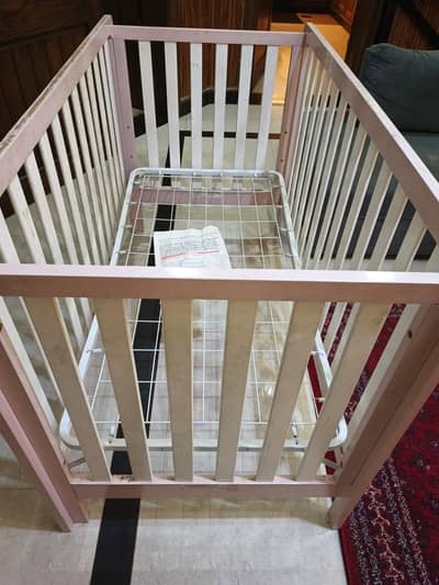 Baby cot with mattress