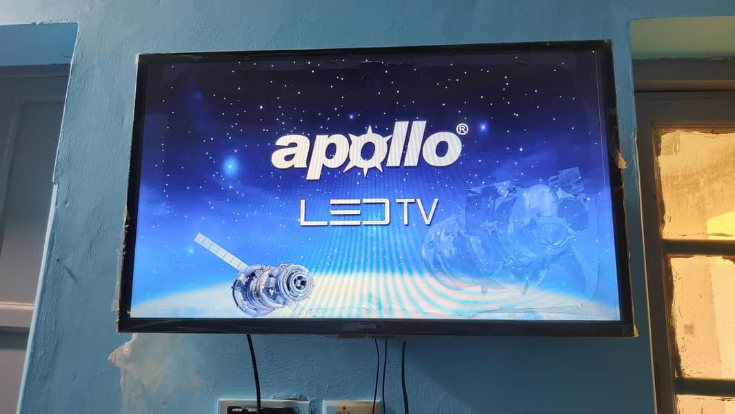 Apollo 32 Inch Android  Lcd 2