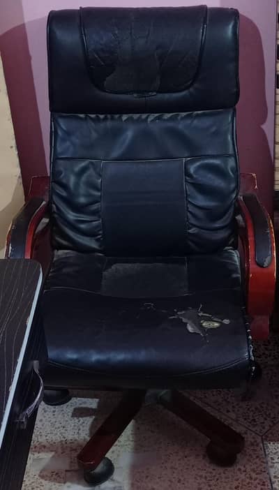 Executive chair