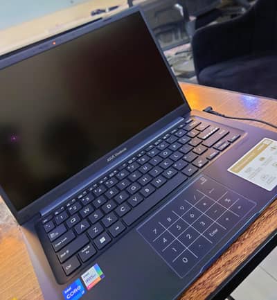 Asus Vivobook Core i7 | 40 GB DDR 4 RAM | 2 TB SSD | US Military-Grade