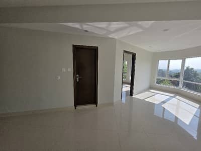 Luxury Lake View Apartment in Diplomatic Enclave | Newly Renovated & Flexible Furnishing