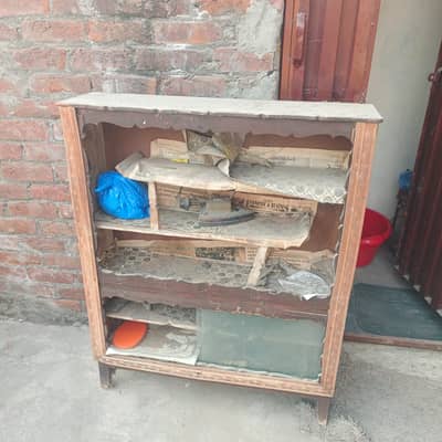 Show Case For Sale استعمال شدہ شو کیس برائے فروخت