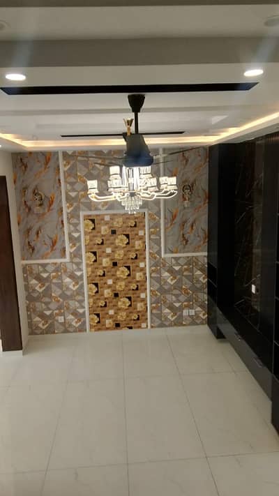 Centrally Located Lower Portion For rent In Formanites Housing Scheme Available