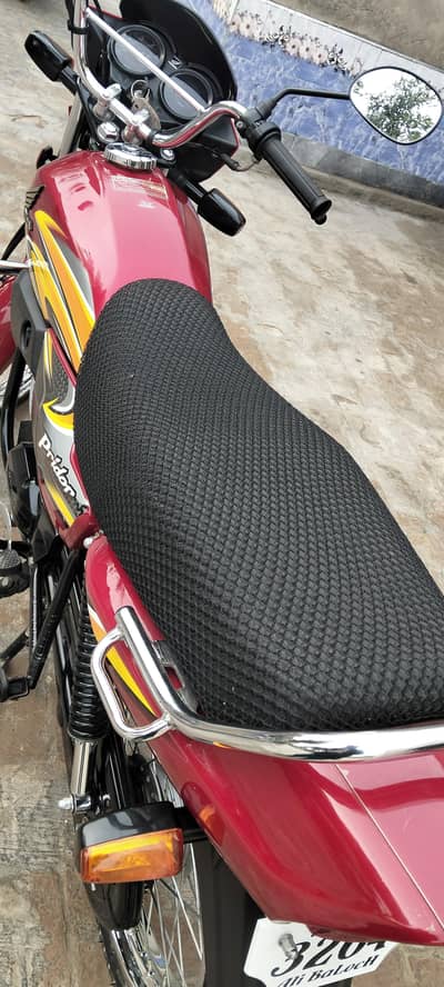 Honda 100 pridor 25 model (030272/98/084)