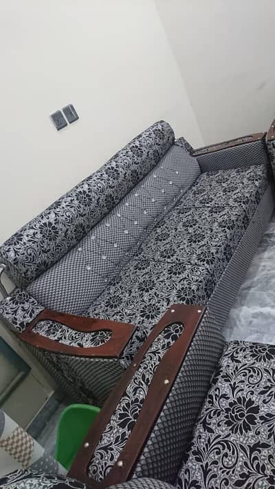 sofa set used 10/9
