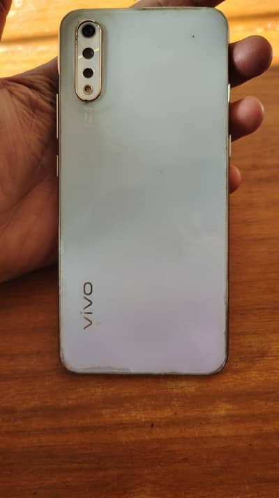 vivo y7s