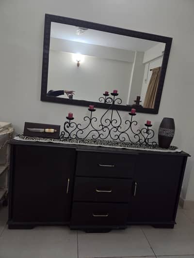 Decorative Dining Room Shelf