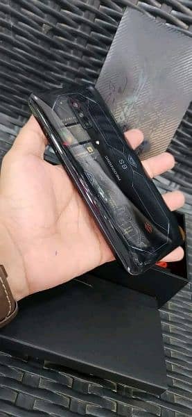 red magic 6s pro 16 GB RAM 256 GB memory 0310/2718/751