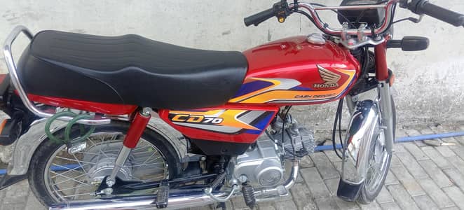 Honda 70cc bike urgent for sale