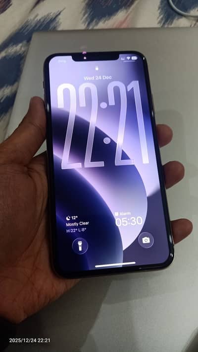 iPhone 11 Pro Max 256 GB | PTA Approved