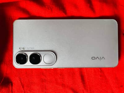Vivo Y200 8+8/256 urgent Sale
