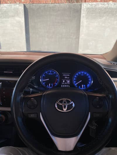 Toyota corolla grande 2014