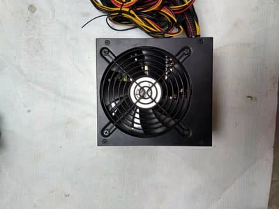 Black Stone 500 watt gaming supple