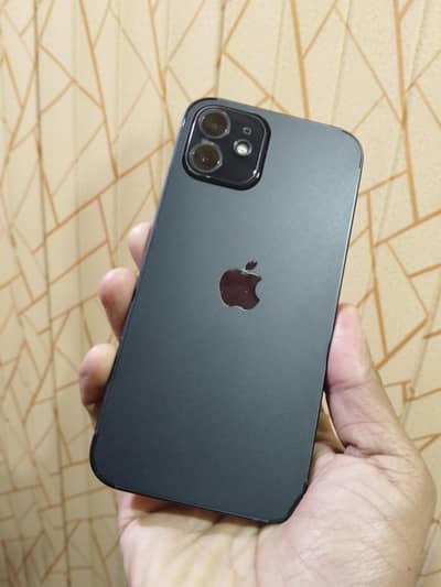 Apple iPhone 12, 4 months sim time available