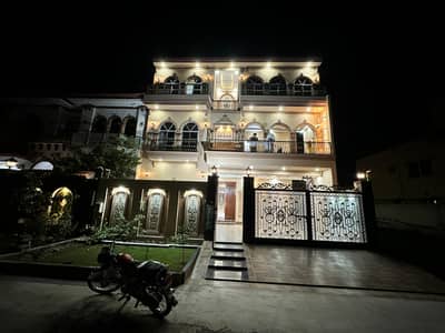 10 Marla Brand New House In Bismillah Housing Society Phase 1.