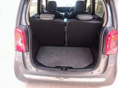 santro 2004 executive