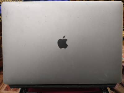 Macbook Pro 2019 | 16GB | 1TB | 16 inches | i9 | 9th Gen