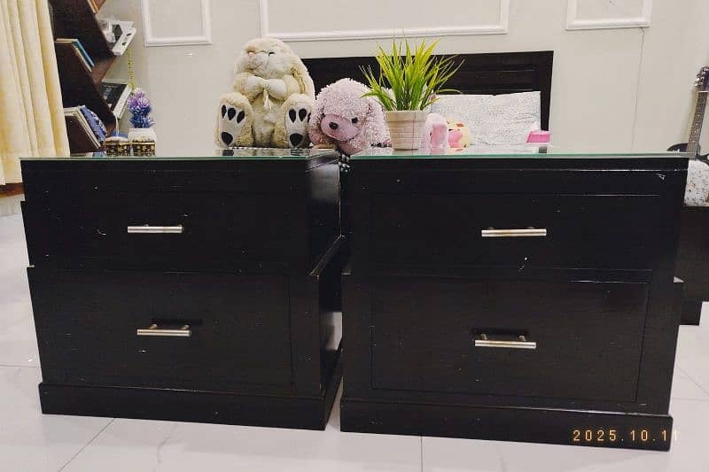 solid wood side tables 1