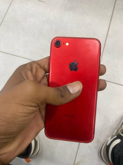 iPhone 7 128GB  /call 03156221012
