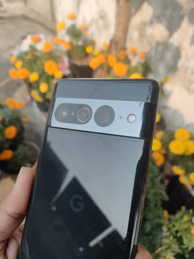 Google pixel 7 pro 5G lush condition duel sim