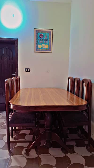 Dinning table 6 seater