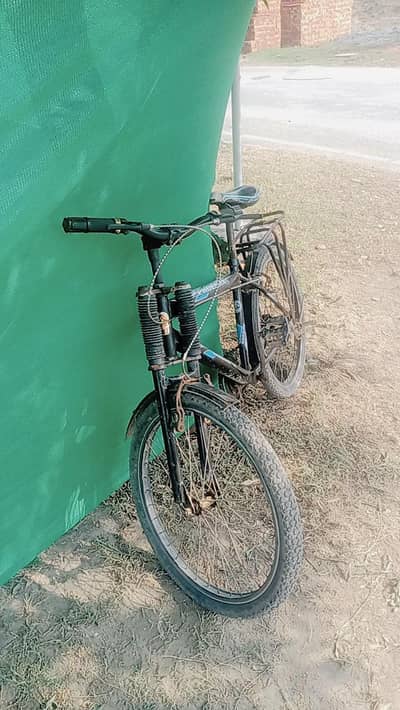 good condition bicycle
