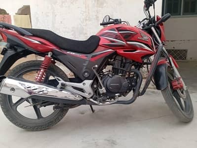 honda CB 150F just 15k and like New bike