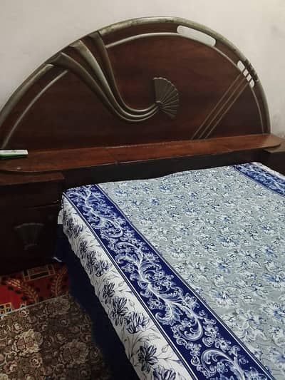 bed dressing n  showcash