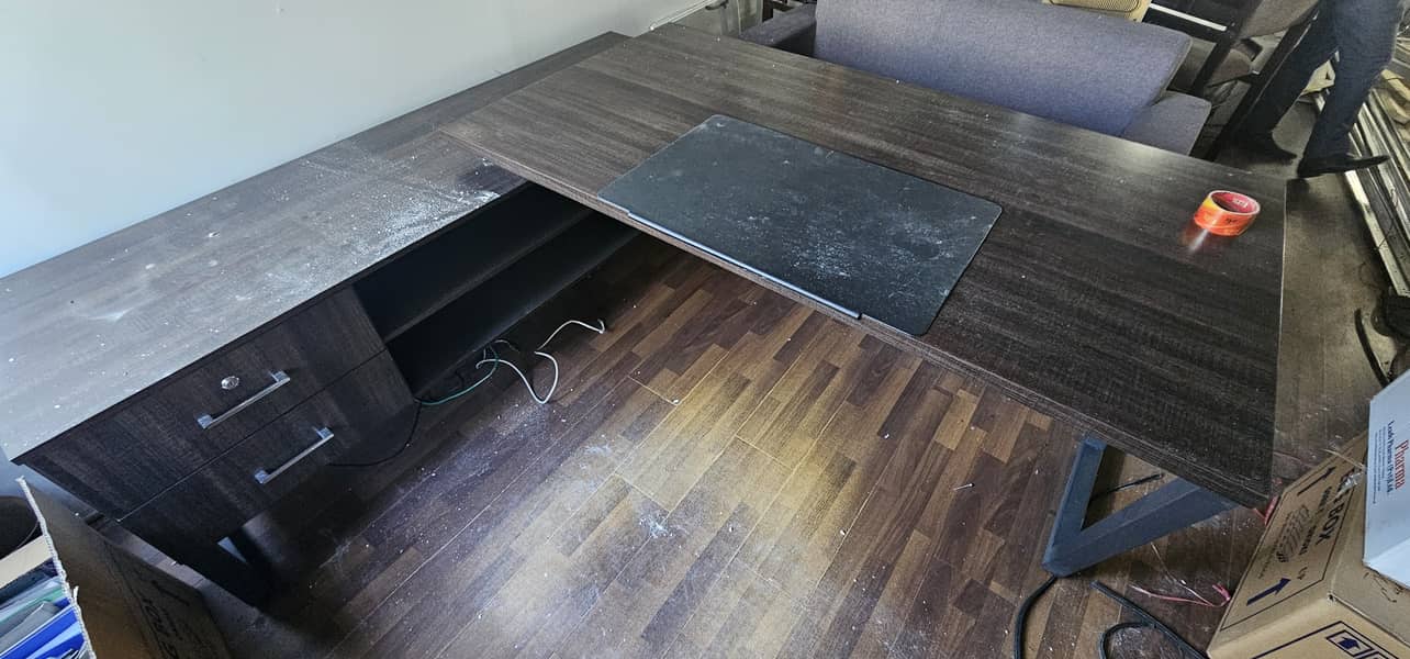 Executive Office Table - Solid Wood 3