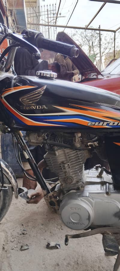 I'm sale bike HONDA CG125 2019 model All ok DADU No  Exchange possible