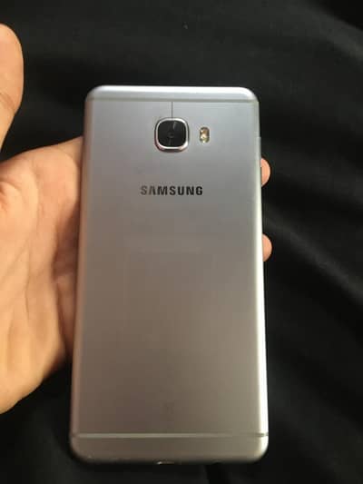 Samsung c7