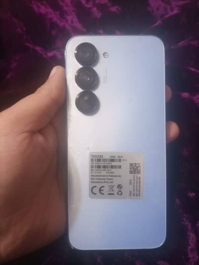Tecno Spark 40 Pro