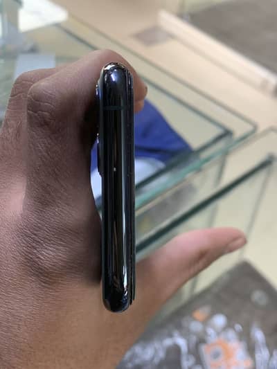 Iphone11pro pta approve 256gb withbox
