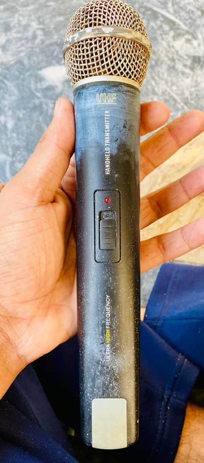 handheld transmitter  ultra high frequency