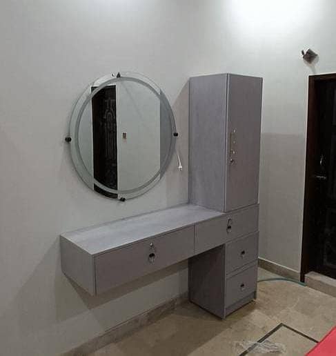 Bed Set (Almari, Dressing Table & Iron Stand) 5