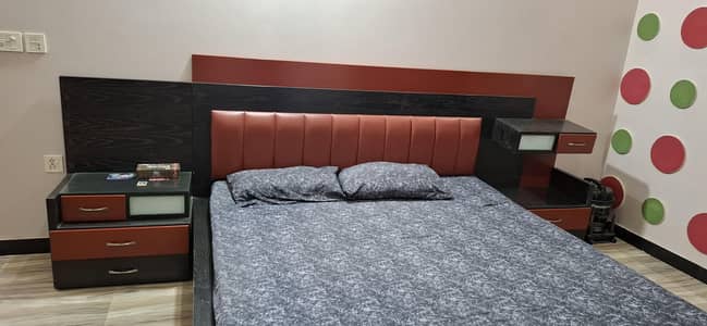 king bed, side tables, dressing table, curtains and rug for sell