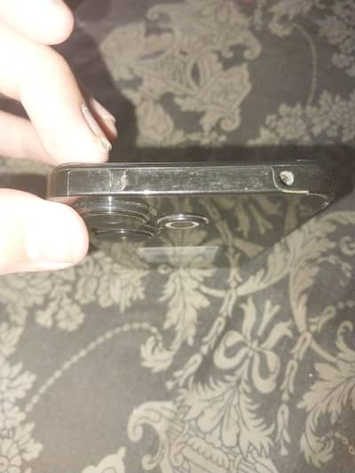 Redmi 13 with box , urgent sale