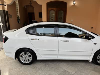 Honda City Aspire 1.5 white