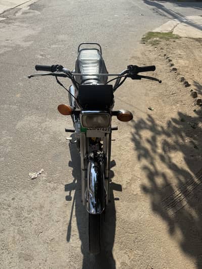 honda cg 125 black color 2019 first owner