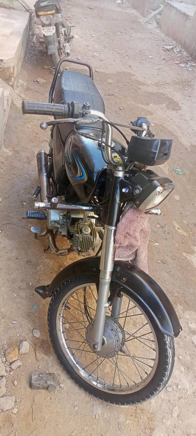 unique 70paper SB ok hai bike mein koi Kam nhi hai