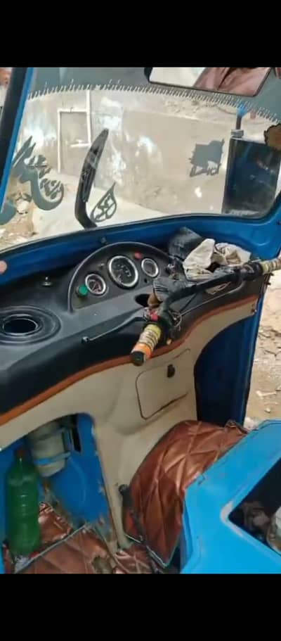 6 seater Chinchi Rikshaw