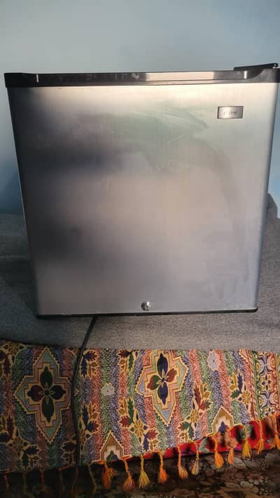 Haier mini Freezer/Fridge
