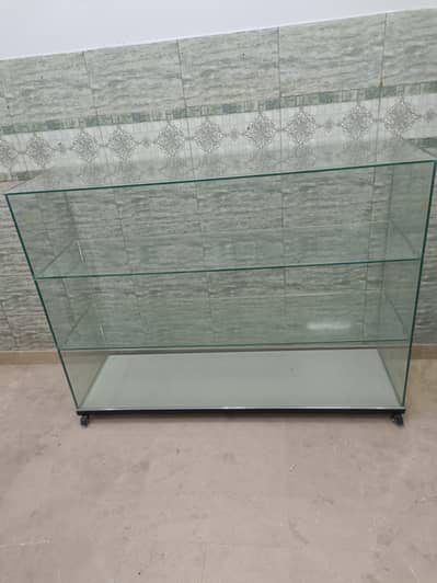 8MM PURE GLASS COUNTER
