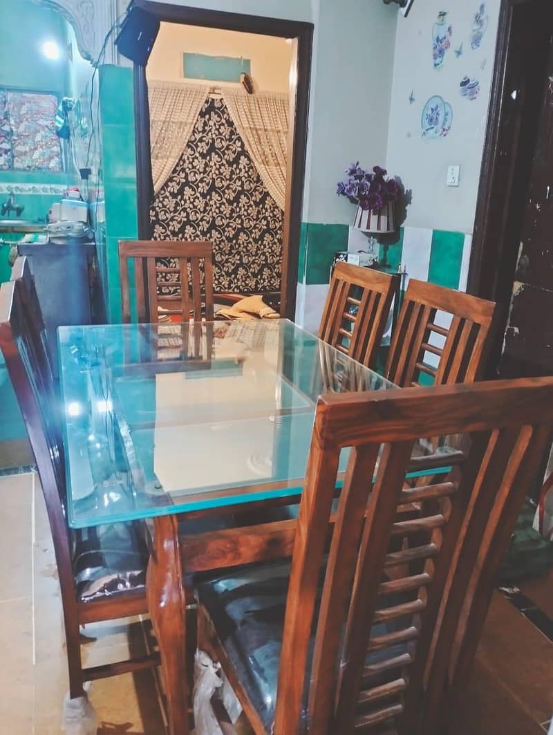 dining table 6 seaters 5