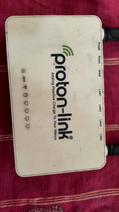 Proton-link Wifi Router With Charger