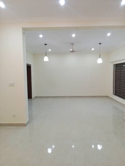 Beautiful   17 Marla Double Storey House