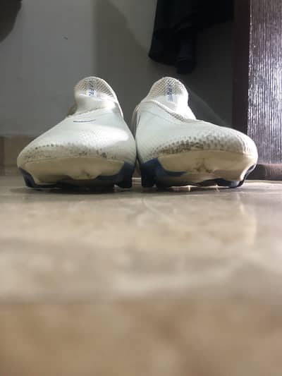 Nike Air 360 Pro Football Shoes – White & Blue (Original)