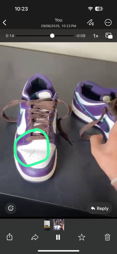 Nike Chennile swoosh