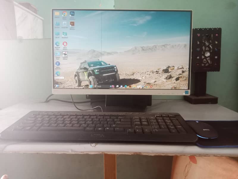 Dell optiplex 7050/8gb Ram /128gb NVME/i5 7th gen processor 4