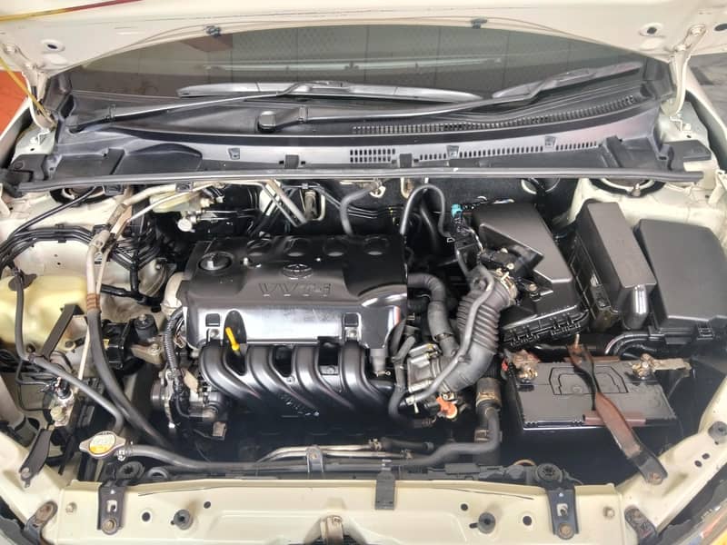 Toyota Corolla Gli automatic 1